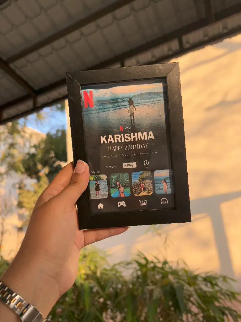 Netflix-Themed Photo Frame