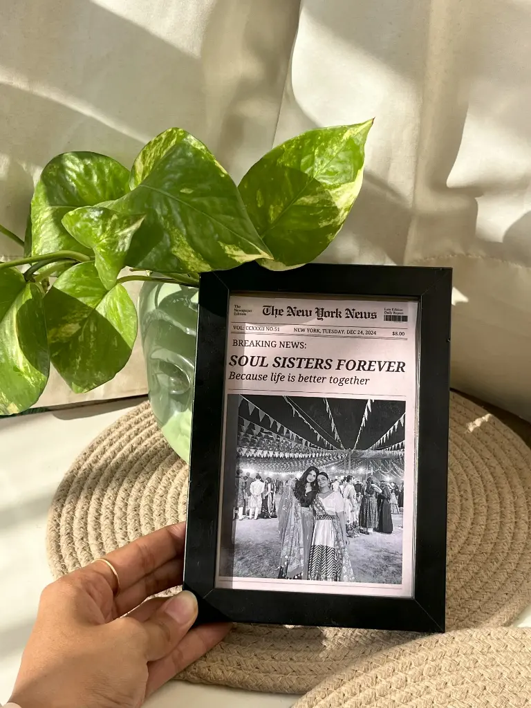 Vintage Newspaper Photo Frame